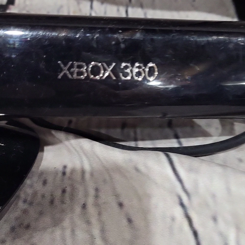 Xbox 360 Kinect Microsoft Video Game Attachment Controller in Black